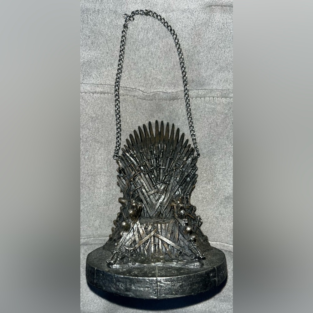 Game of Thrones The Iron Throne Ornament (Not Hallmark Brand) - EXCELLENT COND.